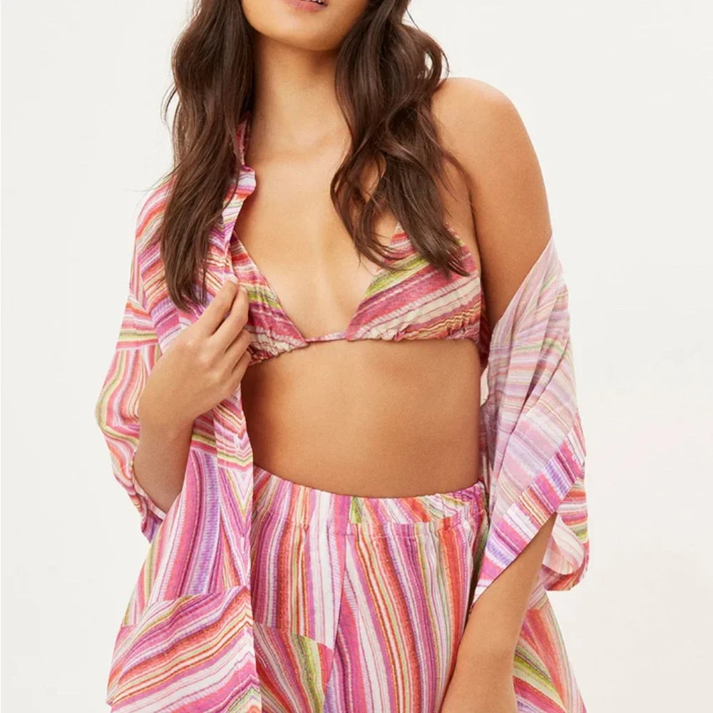 NWT Frankie’s Bikinis Fifi Medium (M) Cover Up/ Button Down Striped Pink Green